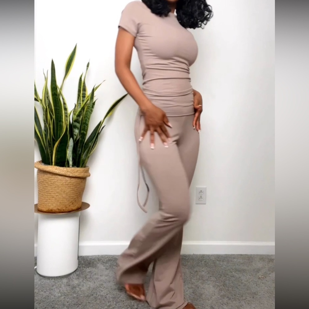 NWT coffee brown Lounge Set, amazing quality everyday staple outfit